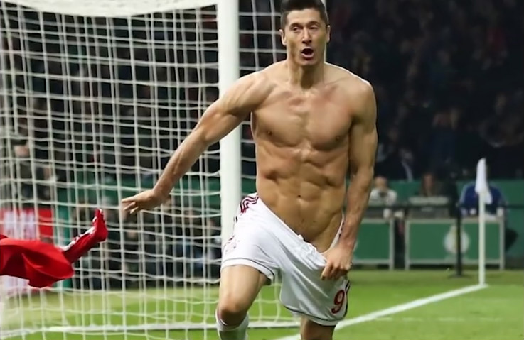 勇士胜雄鹿！库里+梅尔顿轰51分，霍乐迪惊喜作用，格林仍副作用