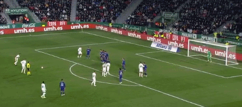 罗德里戈角球传中 阿森西奥头槌破门