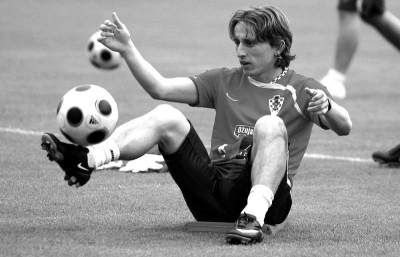 开门红！网球联合杯中国队逆转战胜比利时队